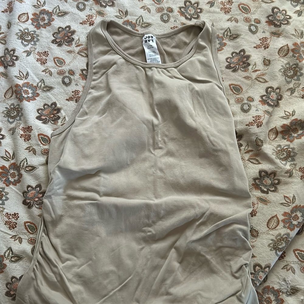 Body shaper